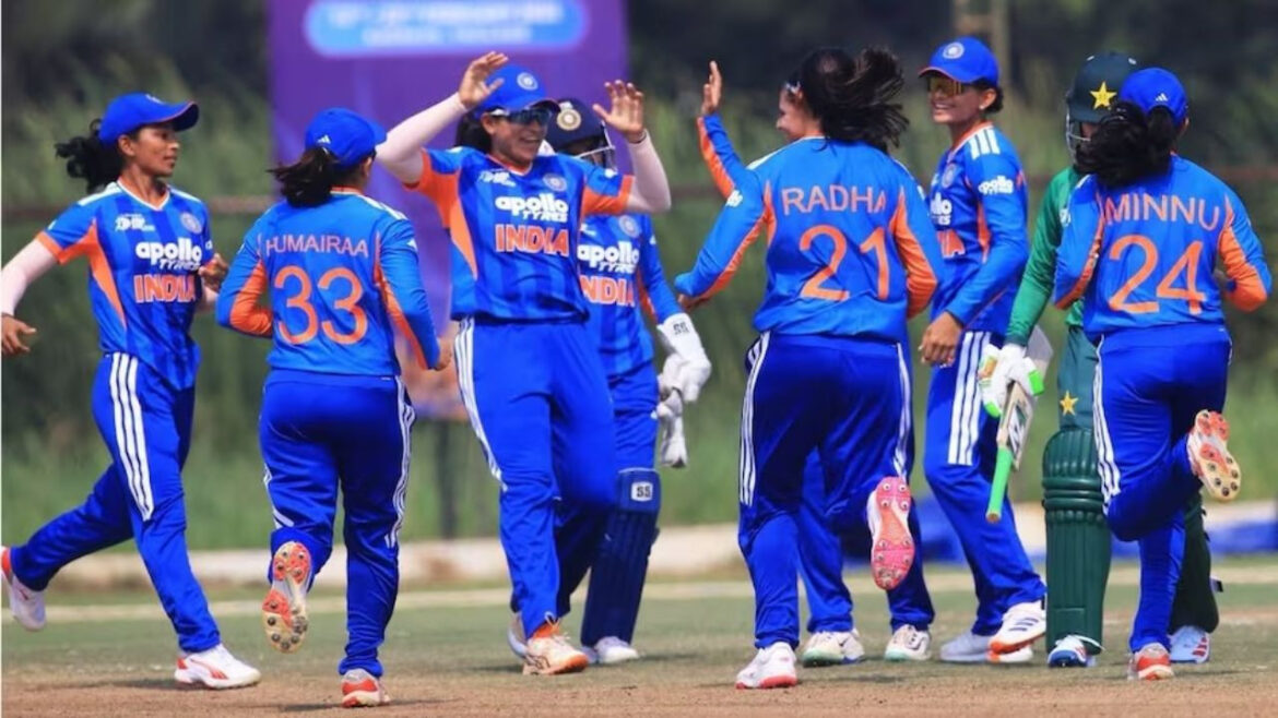 India A Vs Pakistan A: विमेंस एशिया कप राइजिंग स्टार्स टूर्नामेंट में भारत के आगे पाकिस्तानी टीम बेबस, 8 विकेट से दी मात