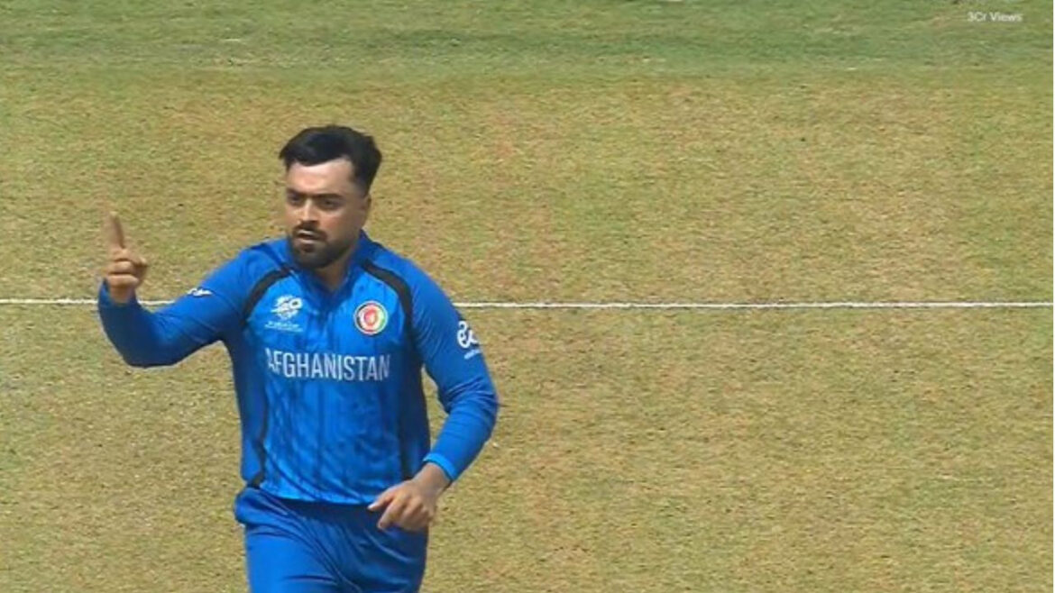 T20 World Cup: राशिद खान ने टी20 में बनाया ऐसा वर्ल्ड रिकॉर्ड, जिसे तोड़ना और गेंदबाजों के लिए होगा असंभव, जानें ऐसा क्या कर दिया? | T20 World Cup AFG Vs UAE Rashid Khan make world record becomes first bowler to take 700 wickets in T20 cricket