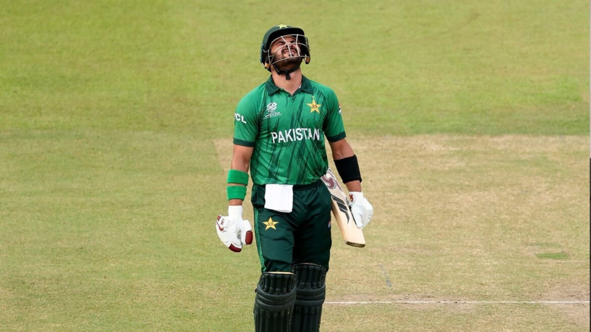 'कमाल है', इरफान पठान ने पाकिस्तानी बल्लेबाज साहिबजादा फरहान के T20 वर्ल्ड कप शतक का उड़ाया मजाक