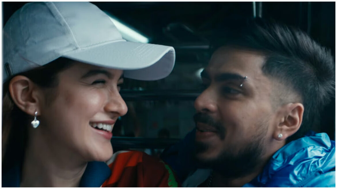 बॉक्स ऑफिस पर ठंडी पड़ी शनाया कपूर की 'तू या मैं', 'ओ रोमियो' के आगे चली खोल पाई दुकान | Tu Ya Main Box Office Collection Day 6 Shanaya Kapoor Adarsh Gourav Film Total Earnings Budget Review