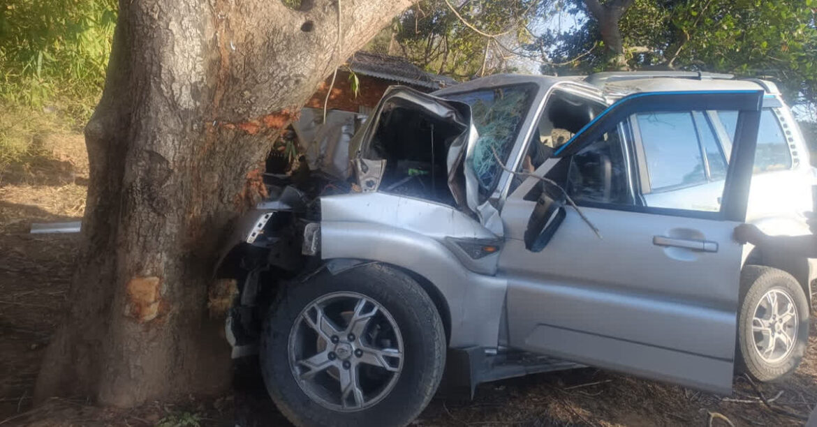 Khunti Accident : खूंटी में भीषण सड़क हादसे में पिकनिक से लौट रहे दो पादरियों की मौत, जानें कैसे हुआ हादसा