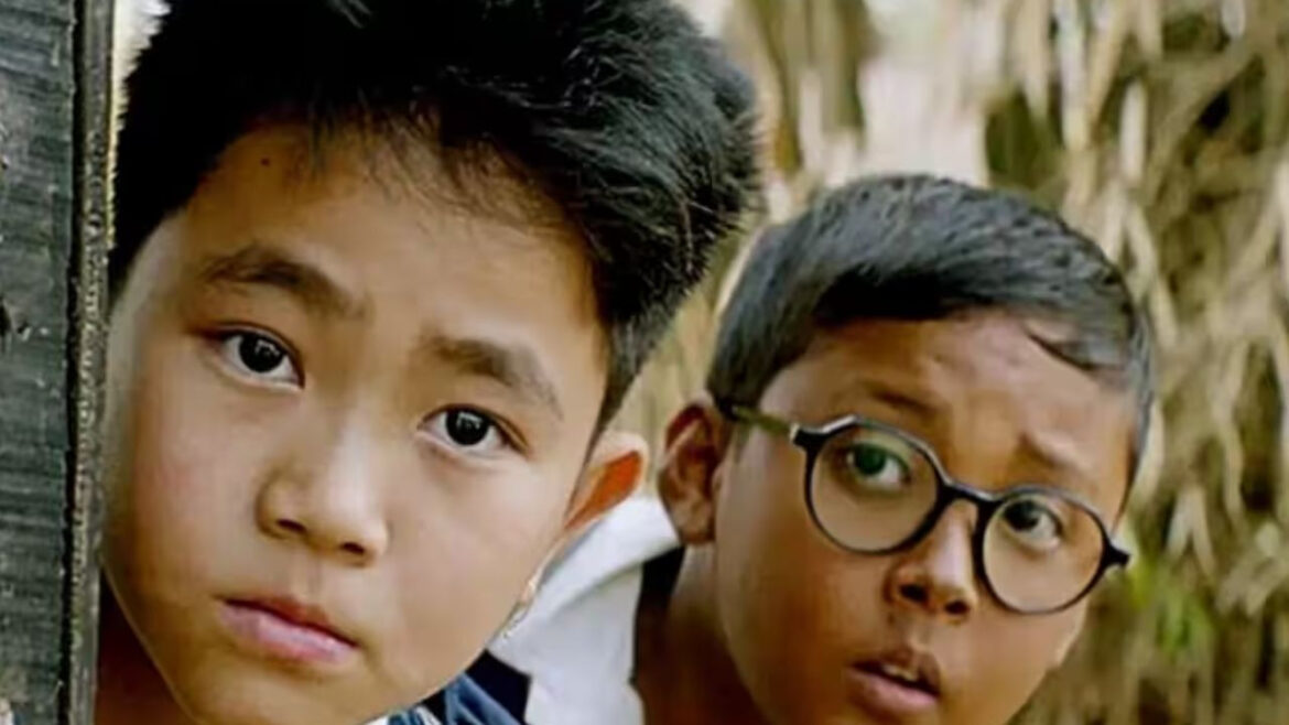 री-रिलीज पर 1 करोड़ कमाने वाली पहली मणिपुरी फिल्म बनी 'बूंग', BAFTA अवॉर्ड के बाद फिर अपने नाम बनाया नया रिकॉर्ड | Boong becomes first Manipuri film to earn 1 crore upon re release setting new record after winning the BAFTA Awards