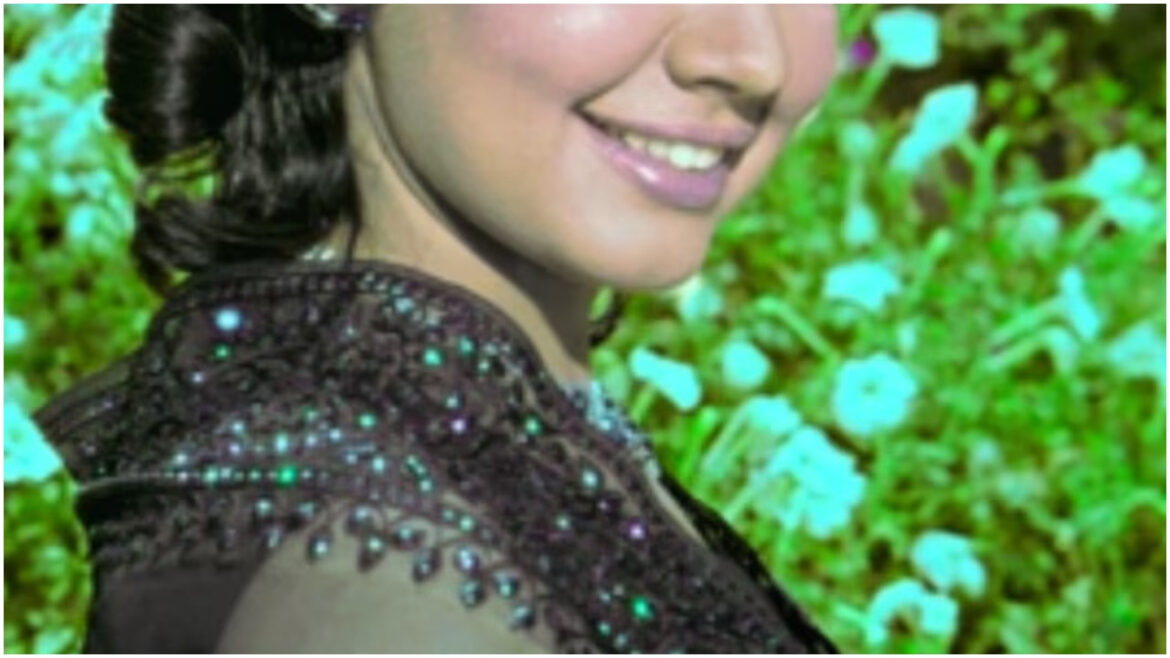 80 के दशक की ये एक्ट्रेस 200 से ज्यादा फिल्मों में कर चुकी हैं काम, आज भी नहीं भूले लोग; पहचाना? | Farida Jalal Birthday Special Career Story And Abdullah Movie 1980 Bollywood Actress