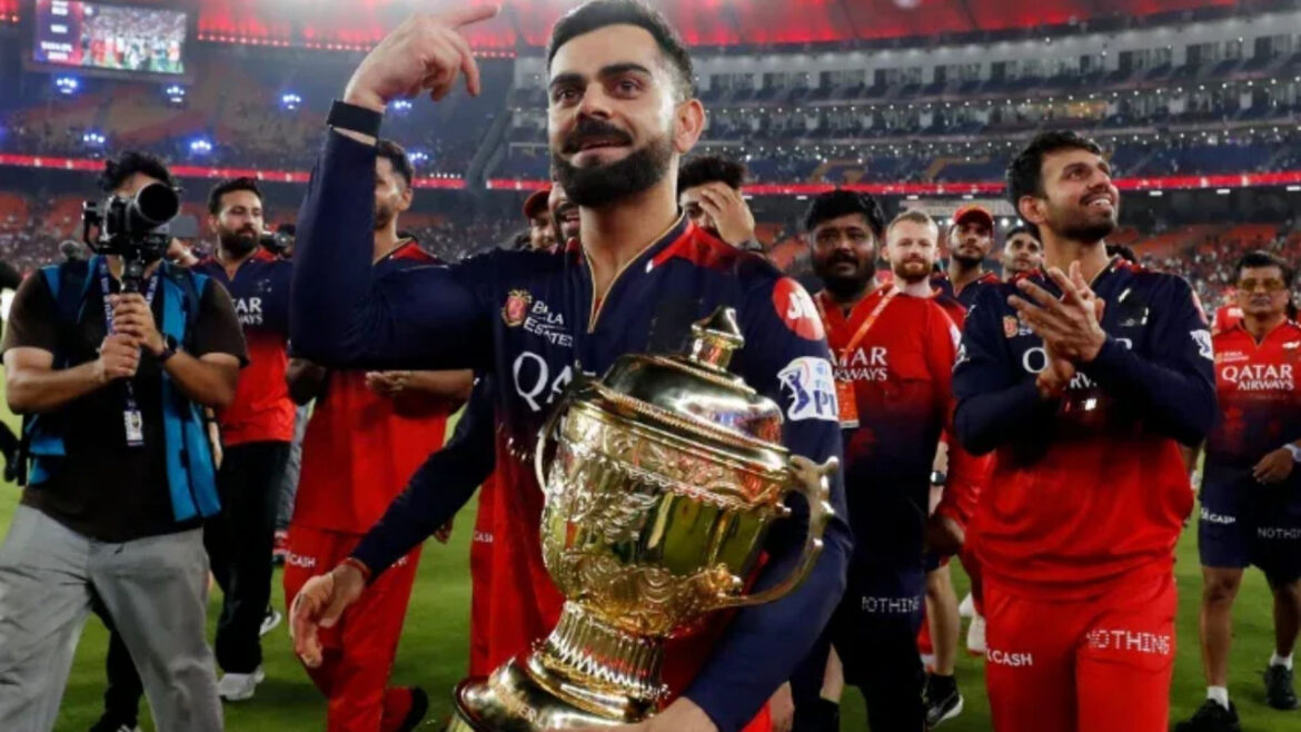 होली पर RCB फैंस को बड़ा तोहफा, अपने होम ग्राउंड में खेलती नजर आएगी डिफेंडिंग चैंपियन | IPL 2026 IPL matches will play Chinnaswamy Stadium Virat Kohli RCB