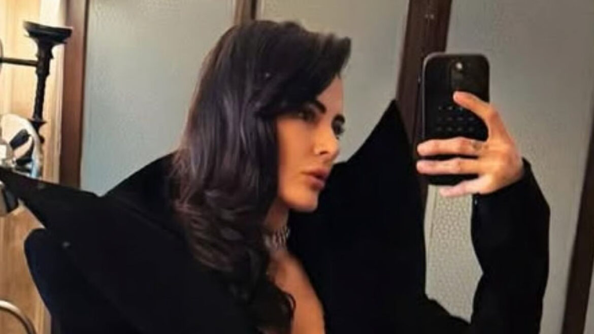 'भारत ने मुझे धोखा दिया...', कौन हैं ये ईरानी एक्ट्रेस? खामेनेई की मौत के बाद मना रहीं जश्न, बना रहीं ईरान में बसने की योजना | Iranian actress Mandana Karimi Reveals She Plans To Leave The Country Hopes To Shift To Iran After Khamenei Death