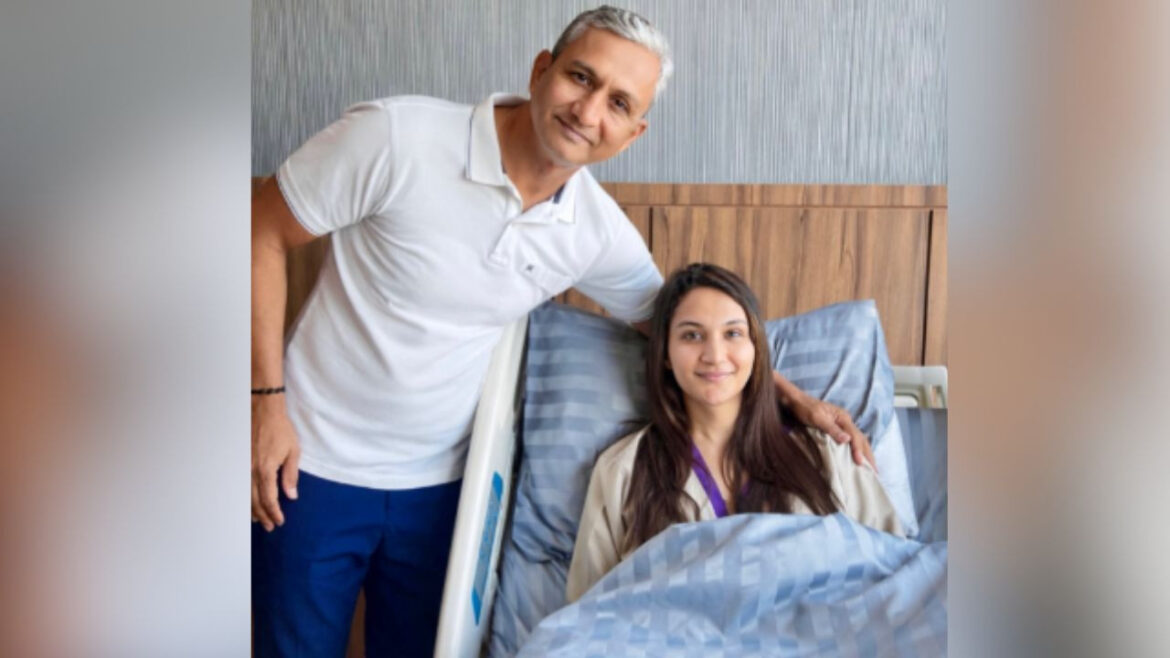 बेटा आर्यन बना बेटी 'अनाया', थाईलैंड में करवाई जेंडर चेंज सर्जरी; पिता के लिए लिखा इमोशनल पोस्ट | Son Aryan Daughter Anaya bangar Undergoes Gender Change Surgery in Thailand sanjay bangar post