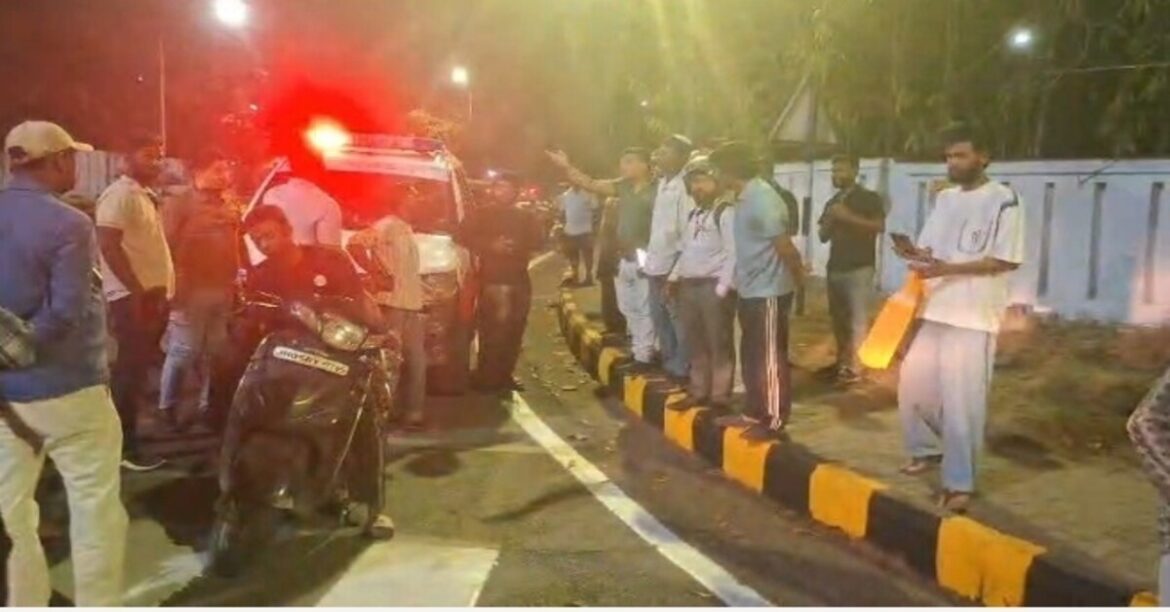 Jamshedpur Crime : बिष्टुपुर में युवती से छिनतई की कोशिश, आरोपियों की तलाश में पहुंची पुलिस