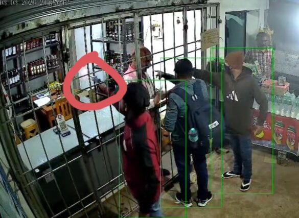 रांची के अनगड़ा में शराब दुकान पर ताबड़तोड़ फायरिंग, सीसीटीवी में कैद हुई वारदात