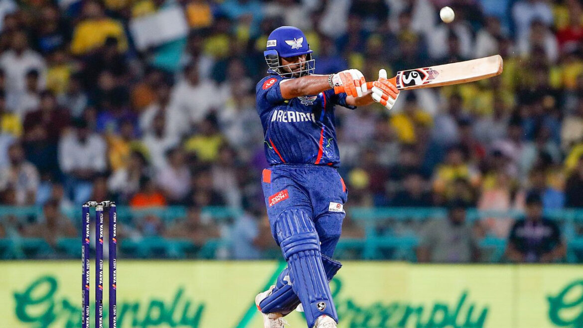 LSG vs DC: 'मैं तुम्हें नहीं बता रहा..' जस्टिन लैंगर ने DC को रणनीति बताने से किया इनकार, ओपनिंग पोजिशन पर से नहीं उठा पर्दा | LSG coach Justin Langer declined to discuss Rishabh Pant batting lineup ahead of IPL 2026 clash against DC vs LSG