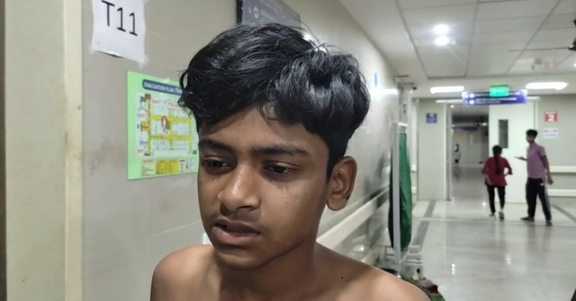 Jamshedpur News: कपाली में नाबालिग पर चाकू से हमला, क्रिकेट खेलने गया था किशोर, इलाके में दहशत